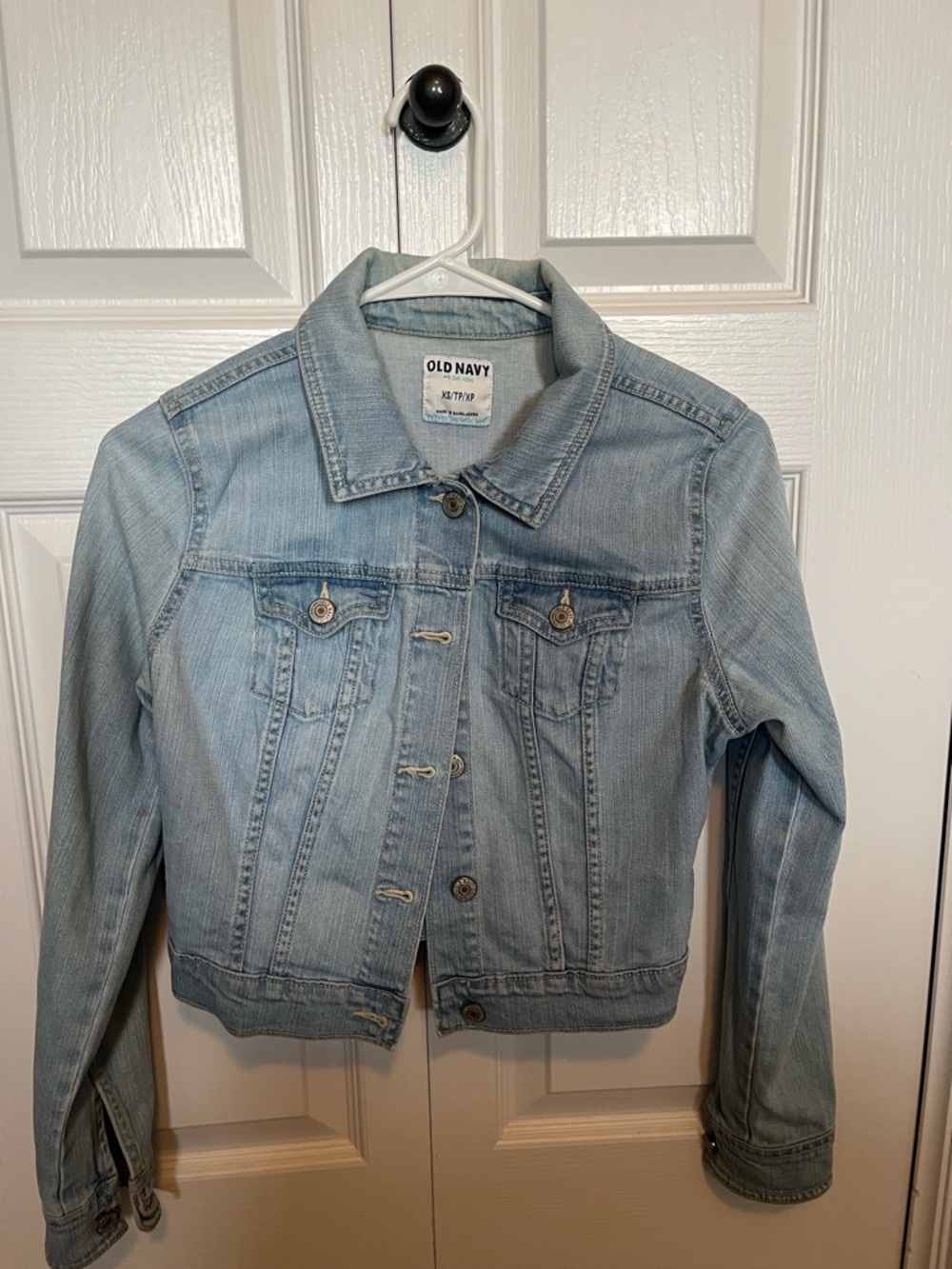 Old Navy Cropped Light Wash Denim Jean Jacket - Pale Blue